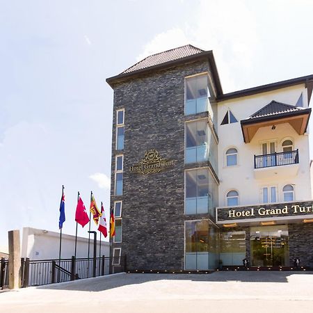 Hotel Grand Turf By Gsp Нувара-Елія Екстер'єр фото